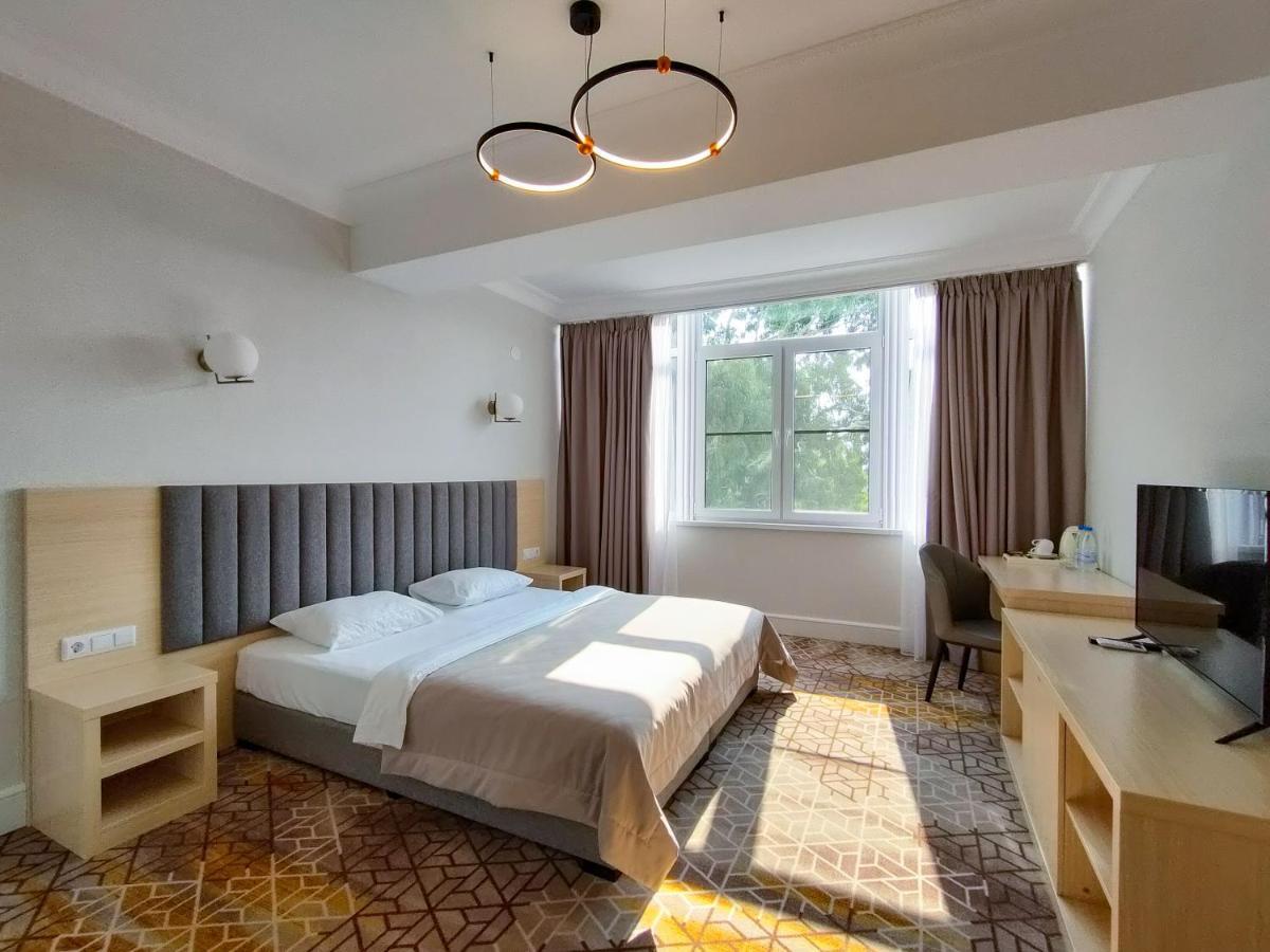 Hotel Citrus Гагра Екстер'єр фото